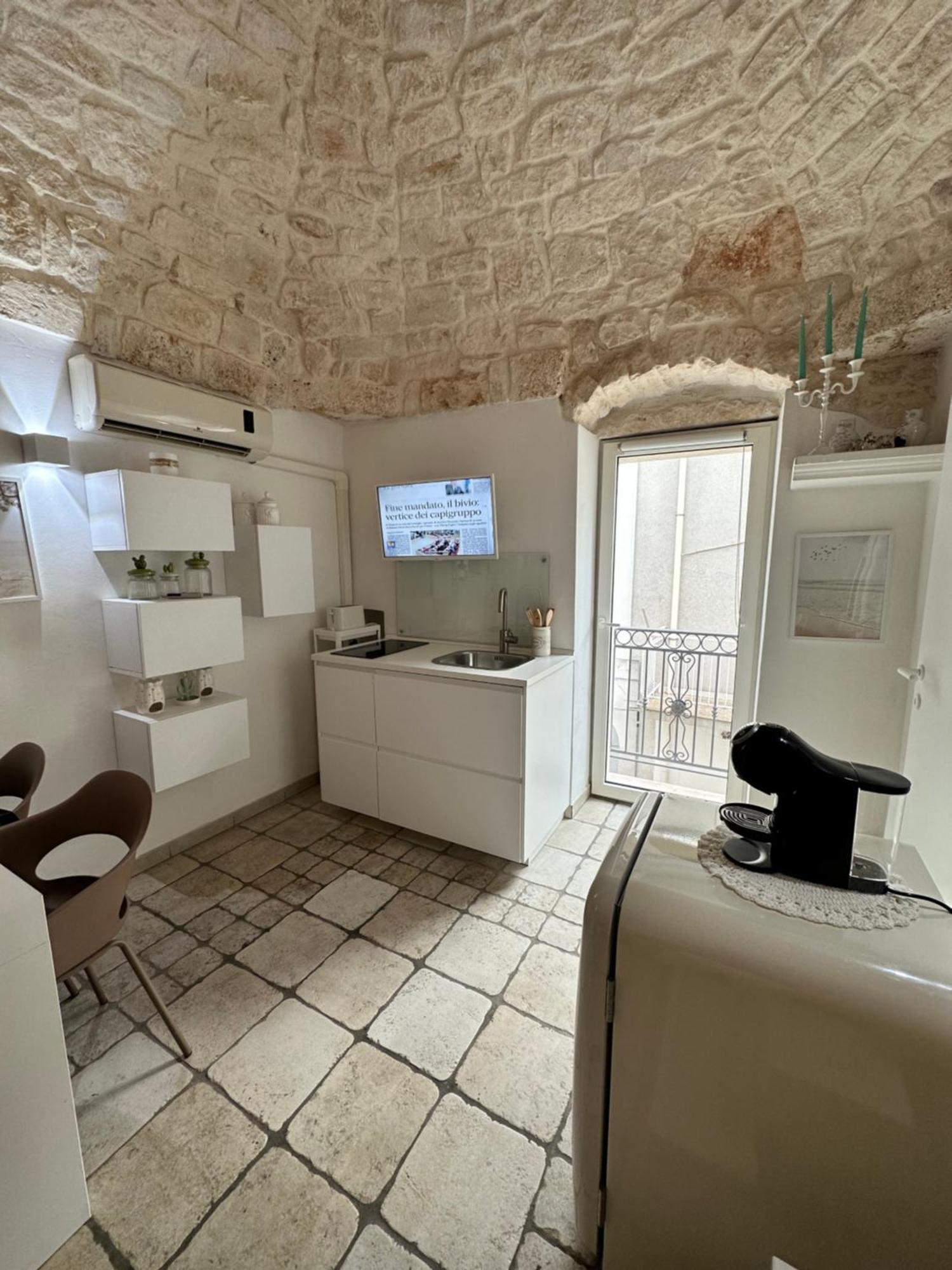 Casa Ficus Ostuni Con Terrazza Vista Mare Apartment ภายนอก รูปภาพ